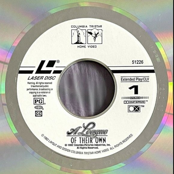 MADONNA ~ A LEAGUE OF THEIR OWN ~ DOUBLE LASER DISC 1992 DELUXE EDITION ~ RARE - Picture 4 of 7